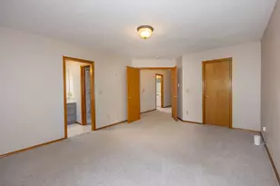 1811 NW 19th St, Gresham, OR 97030 - Photo 20