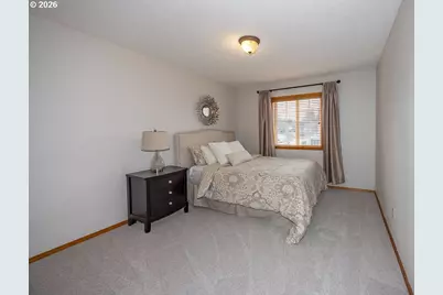 1811 NW 19th St, Gresham, OR 97030 - Photo 24