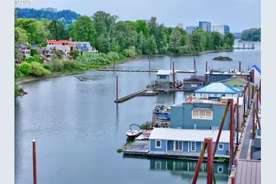 7720 S Macadam Ave #Slip 16, Portland, OR 97219 - Photo 2