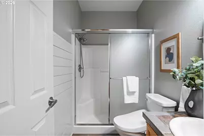 14992 SW Lookout Dr, Portland, OR 97224 - Photo 26