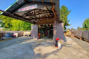 4749 Royal Ave, Eugene, OR 97402 - Photo 14