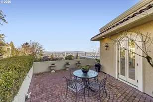 2338 SW 15th Ave, Portland, OR 97201 - Photo 10