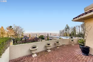 2338 SW 15th Ave, Portland, OR 97201 - Photo 8