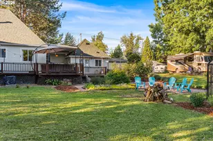 1054 NE Faloma Rd, Portland, OR 97211 - Photo 40