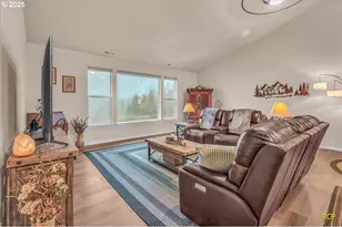 350 Powder Hill Dr, Kalama, WA 98625 - Photo 10