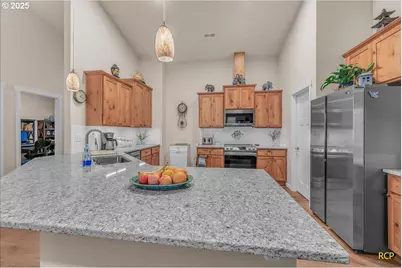 350 Powder Hill Dr, Kalama, WA 98625 - Photo 16