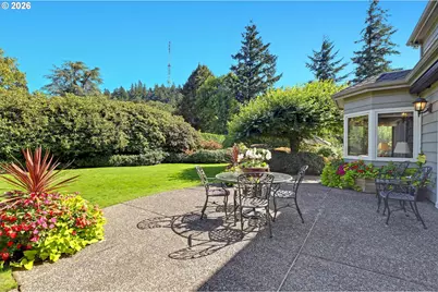 3484 SW Brentwood Dr, Portland, OR 97201 - Photo 32