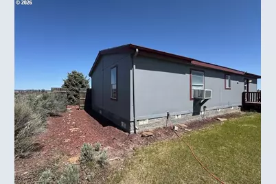 85474 Christmas Valley Hwy, Silver Lake, OR 97638 - Photo 4