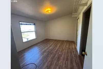 85474 Christmas Valley Hwy, Silver Lake, OR 97638 - Photo 24