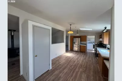 85474 Christmas Valley Hwy, Silver Lake, OR 97638 - Photo 18