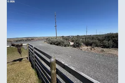 85474 Christmas Valley Hwy, Silver Lake, OR 97638 - Photo 36