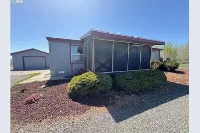 85474 Christmas Valley Hwy, Silver Lake, OR 97638 - Photo 1