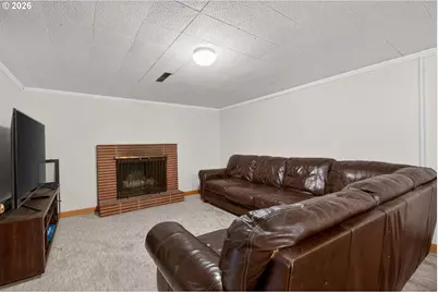 415 NE 116th Pl, Portland, OR 97220 - Photo 16