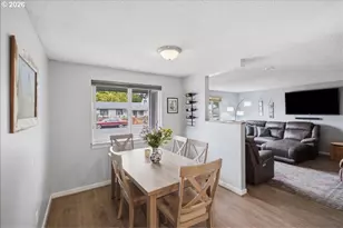 1023 Josephine St E, Monmouth, OR 97361 - Photo 6