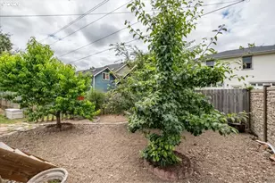 1023 Josephine St E, Monmouth, OR 97361 - Photo 34