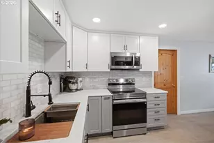 1023 Josephine St E, Monmouth, OR 97361 - Photo 10