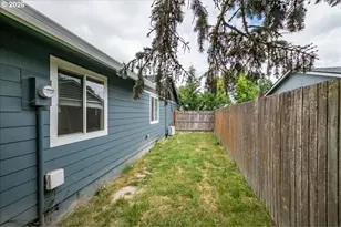 1023 Josephine St E, Monmouth, OR 97361 - Photo 30
