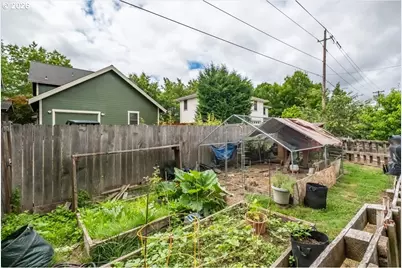 1023 Josephine St E, Monmouth, OR 97361 - Photo 32