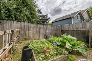 1023 Josephine St E, Monmouth, OR 97361 - Photo 36