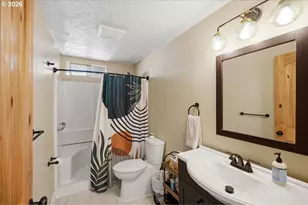 1023 Josephine St E, Monmouth, OR 97361 - Photo 18