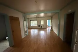 1638 SE Mill St, Roseburg, OR 97470 - Photo 6