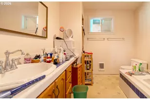43304 Ames Creek Rd, Sweet Home, OR 97386 - Photo 14
