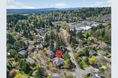 12615 SW 21st Ct, Lake Oswego, OR 97035 - Photo 48