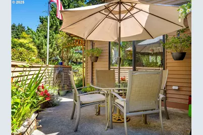 315 N Chinook St, Cannon Beach, OR 97110 - Photo 12