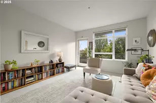 1718 NE 11th Ave, Portland, OR 97212 - Photo 6