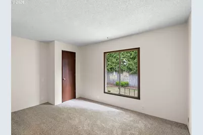 2610 NE 107th Ave, Portland, OR 97220 - Photo 16
