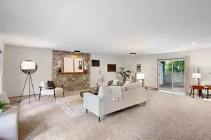 2610 NE 107th Ave, Portland, OR 97220 - Photo 6