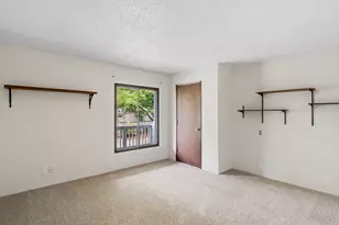 2610 NE 107th Ave, Portland, OR 97220 - Photo 14