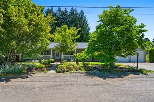 2610 NE 107th Ave, Portland, OR 97220 - Photo 44