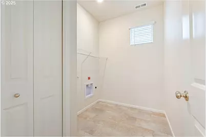 2897 U St, Springfield, OR 97477 - Photo 14