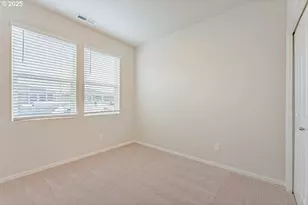 2897 U St, Springfield, OR 97477 - Photo 4