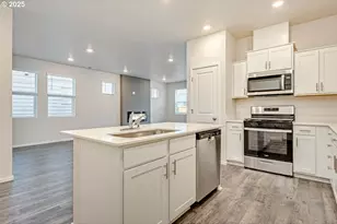 2897 U St, Springfield, OR 97477 - Photo 12