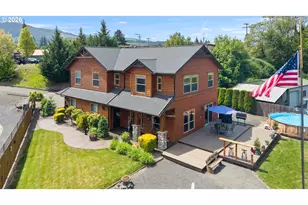 210 SE Whitten Rd, Mill City, OR 97360 - Photo 2