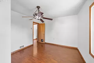 915 N Locust St, Canby, OR 97013 - Photo 14