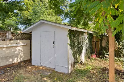 915 N Locust St, Canby, OR 97013 - Photo 28