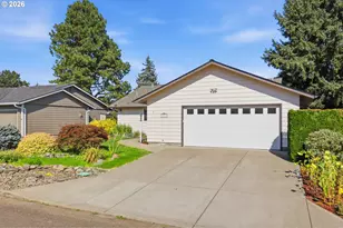 404 S Columbia Dr, Woodburn, OR 97071 - Photo 2