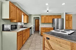 2488 Viewmont Ave, Springfield, OR 97477 - Photo 14