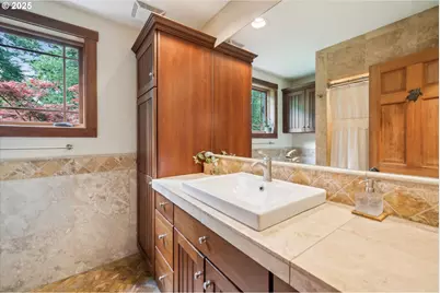 30625 SW Riverwood Dr, West Linn, OR 97068 - Photo 26