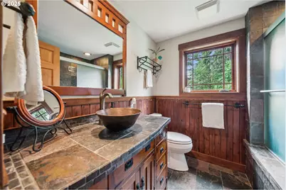 30625 SW Riverwood Dr, West Linn, OR 97068 - Photo 34