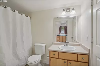 737 NE 99th Ave #15, Portland, OR 97220 - Photo 12