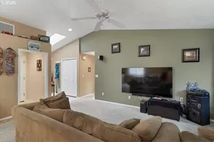 4233 Heavens Way S, Salem, OR 97302 - Photo 6