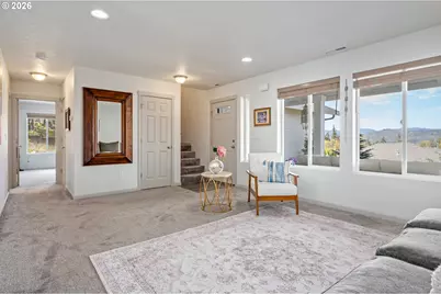 6189 Forest Ridge Dr, Springfield, OR 97478 - Photo 16