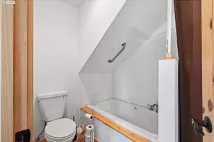 206 Austin St, Sumpter, OR 97877 - Photo 38