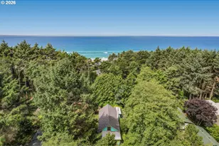 7135 SW Surfland St, South Beach, OR 97366 - Photo 2