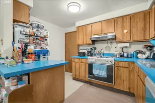 7135 SW Surfland St, South Beach, OR 97366 - Photo 8