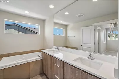 8424 SE Orion Ln, Hillsboro, OR 97123 - Photo 14
